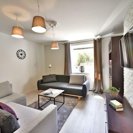 クドヴァ・ズドゥルイApartament Sjesta Parkアパートメント エクステリア 写真