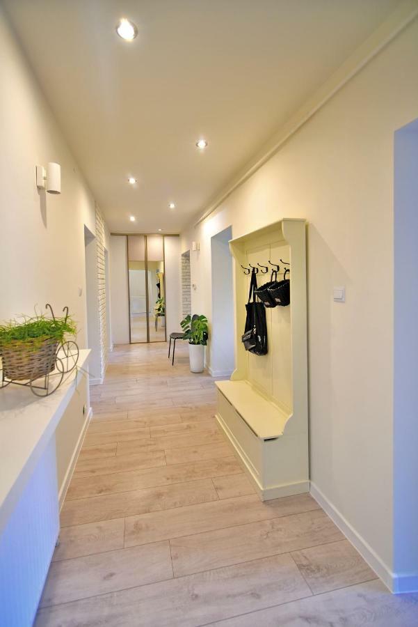 クドヴァ・ズドゥルイApartament Sjesta Parkアパートメント エクステリア 写真